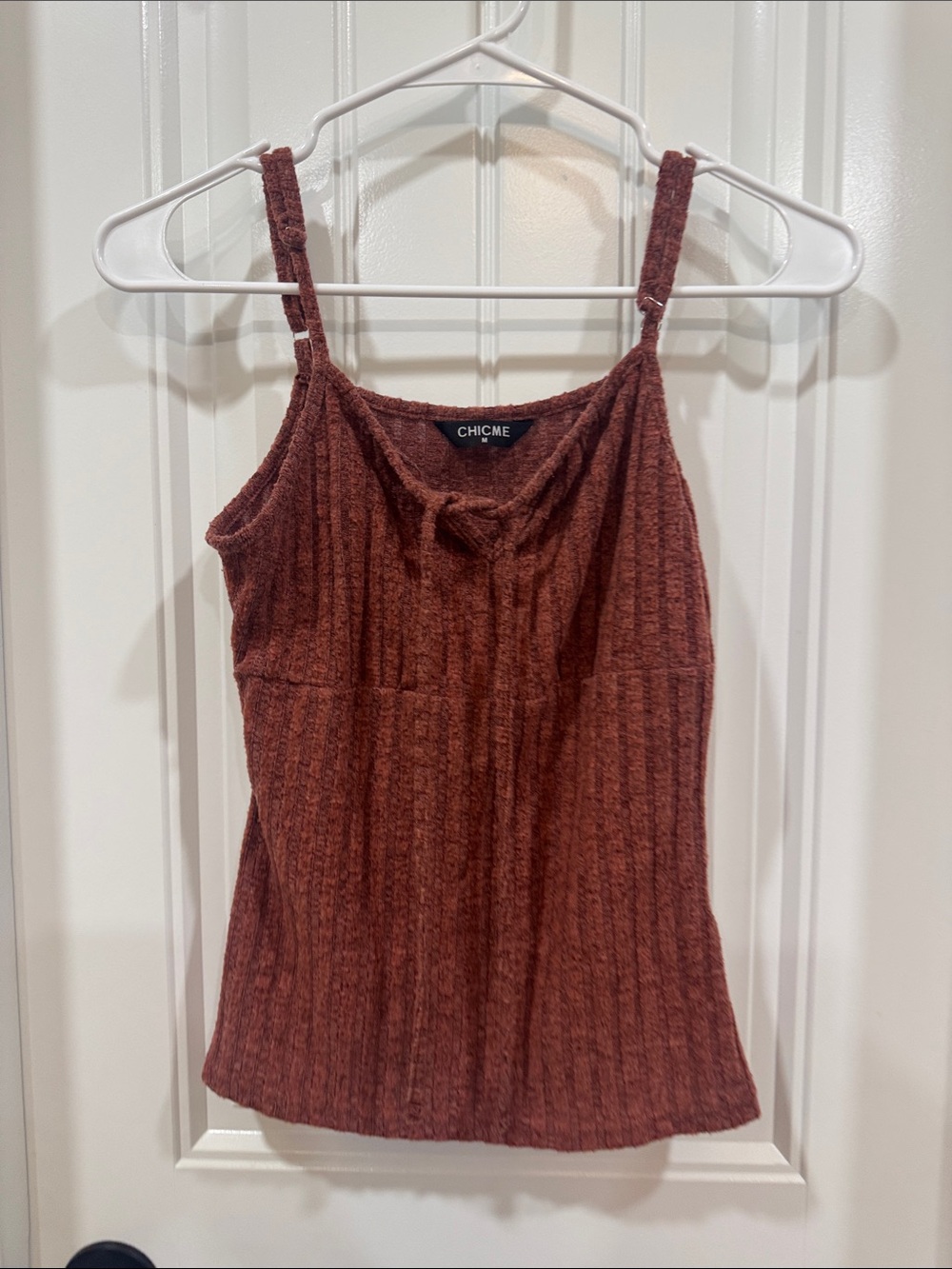 chic Ribbed Rust Camisole Tank With Adjustable Straps - Picture 1 of 3